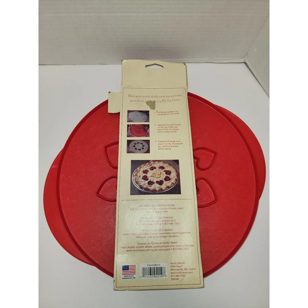 Nordic Ware Lattice and Hearts Pie Top Cutter‎